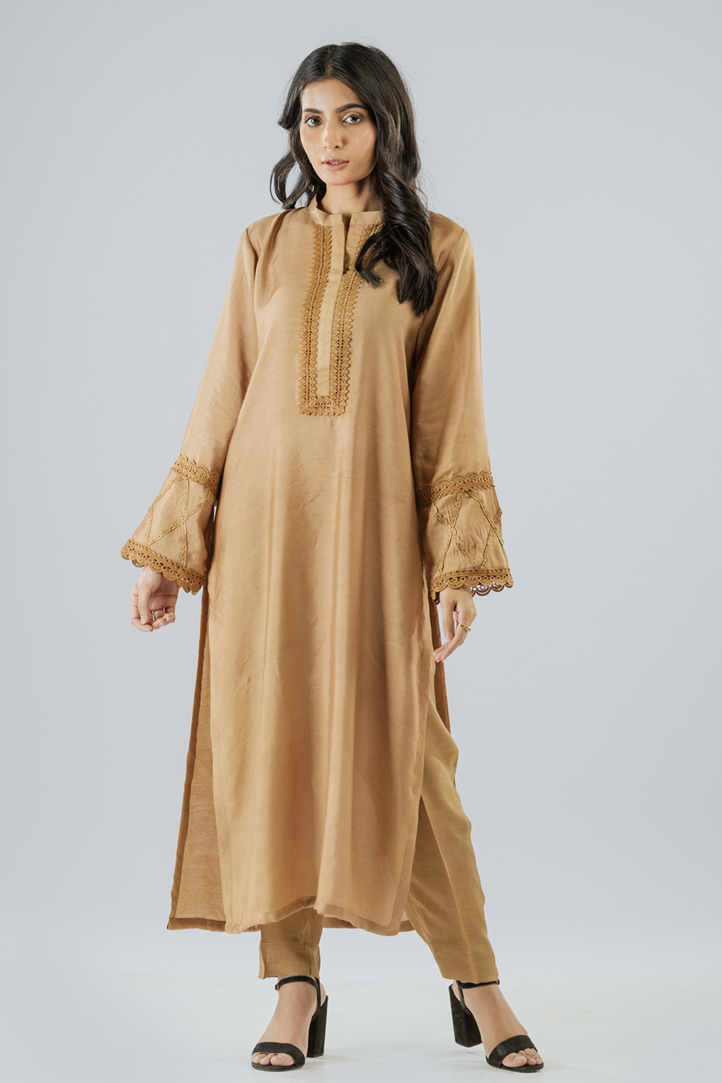 SURI - Taha Khan