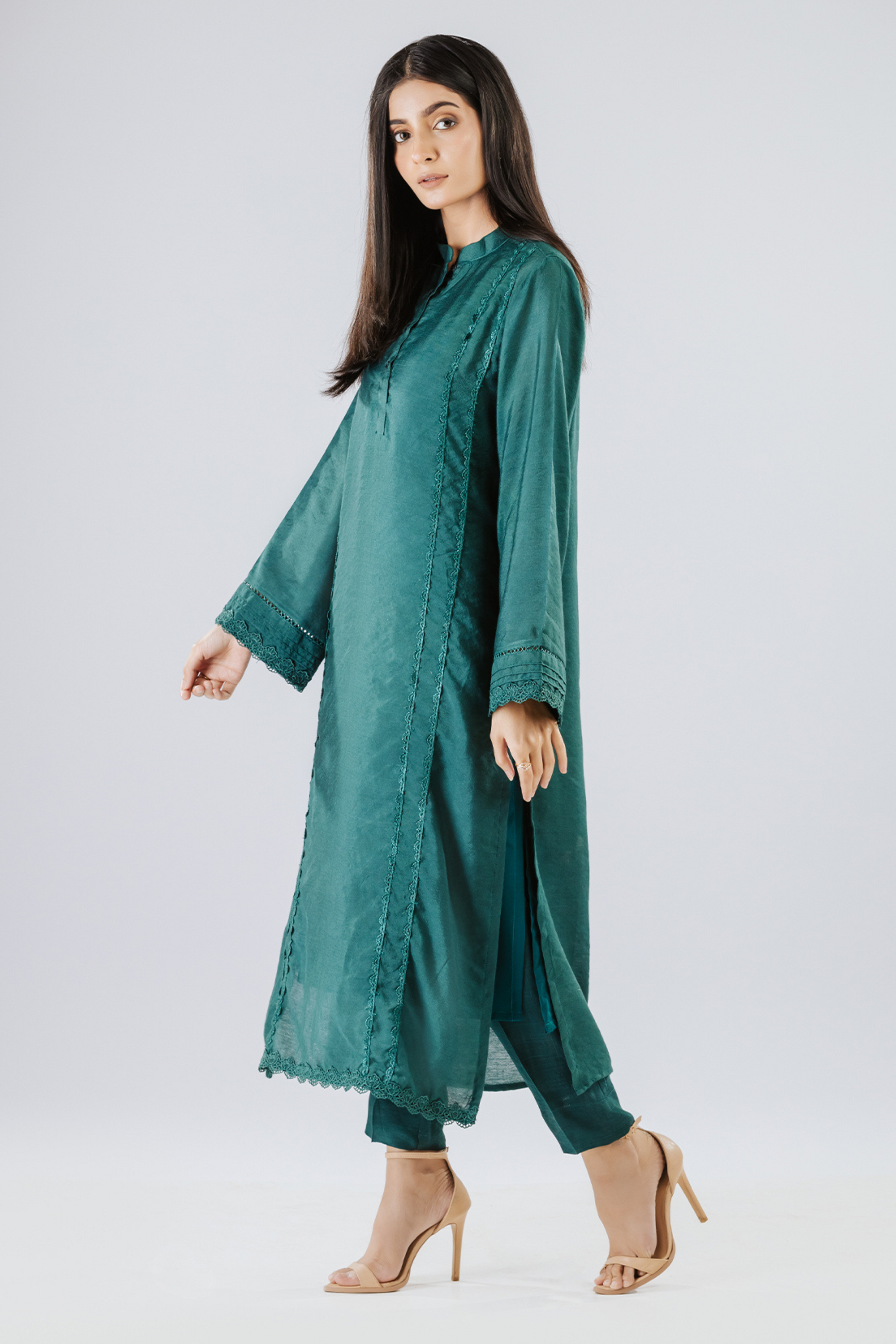 SANAM - Taha Khan