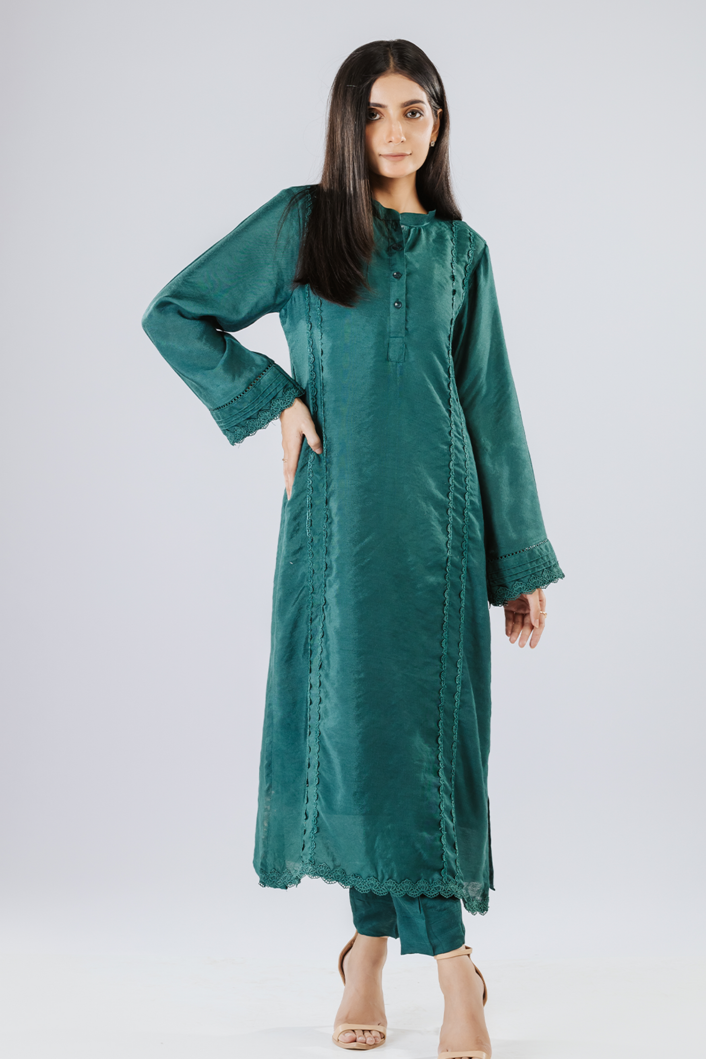 SANAM - Taha Khan