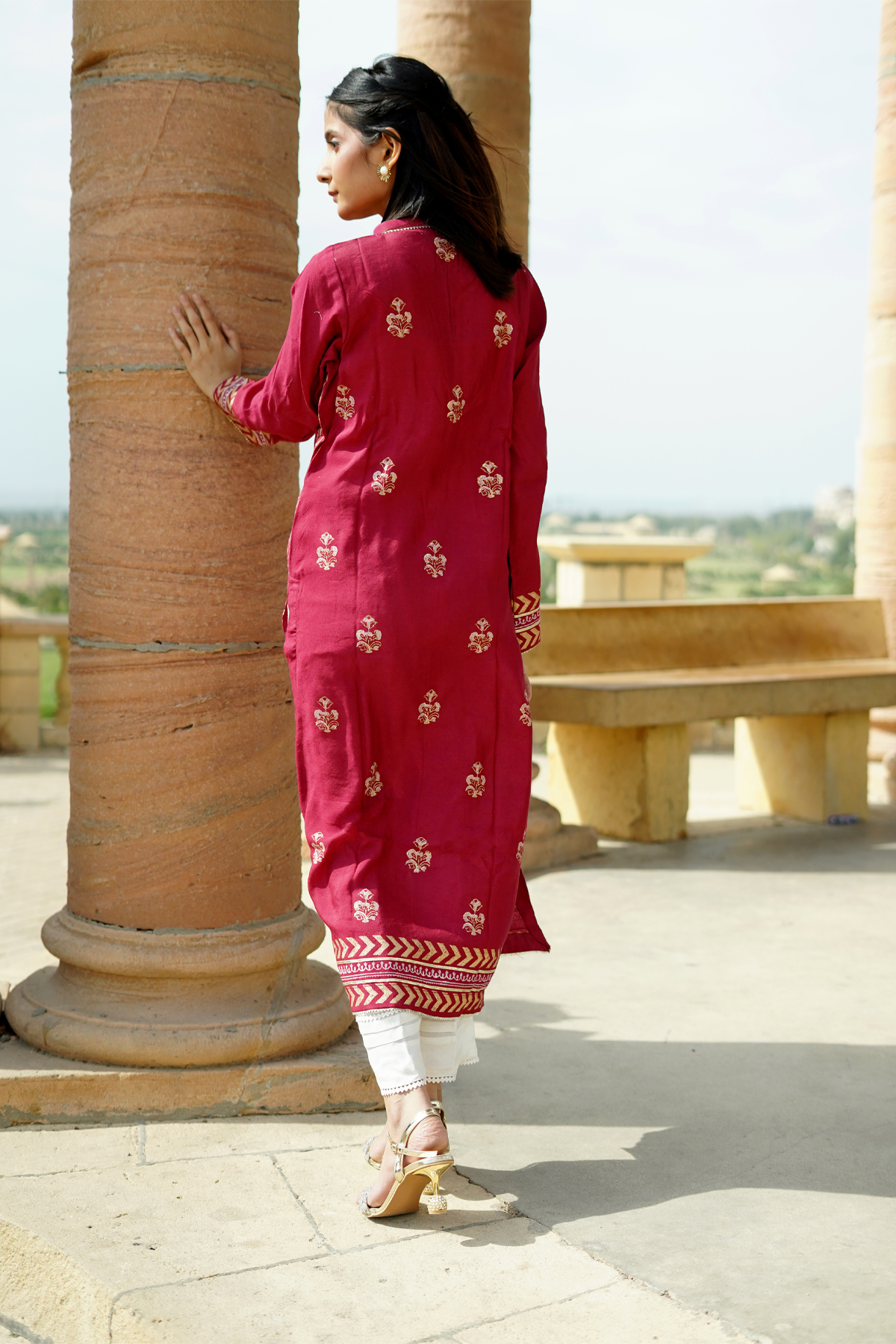 TARA - Taha Khan